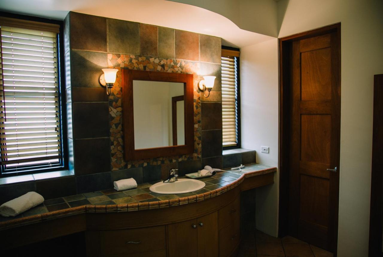 Casa Natalie Hotel Ensenada Eksteriør billede